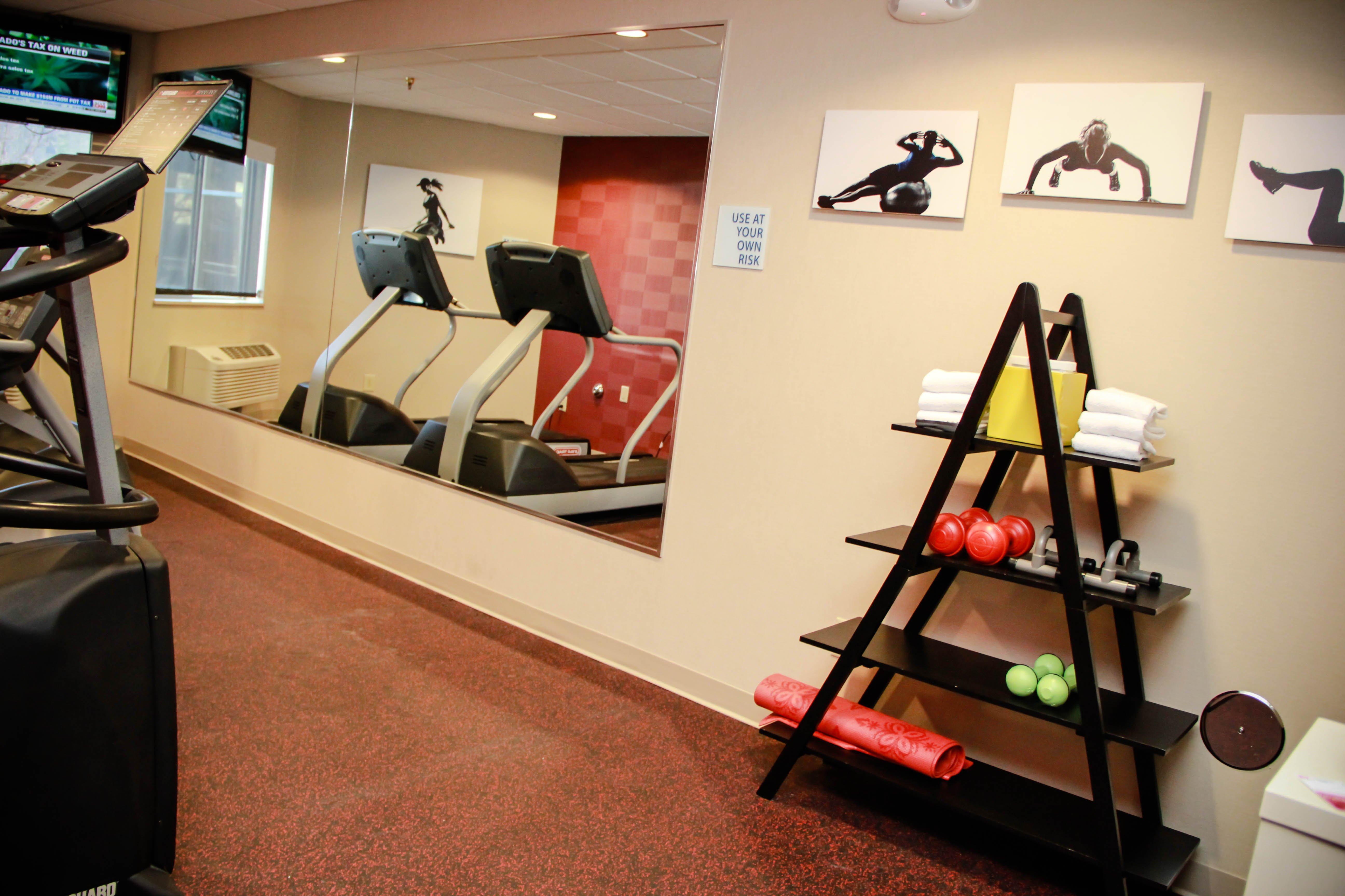 Hilton Garden Inn Colorado Springs Airport Екстер'єр фото