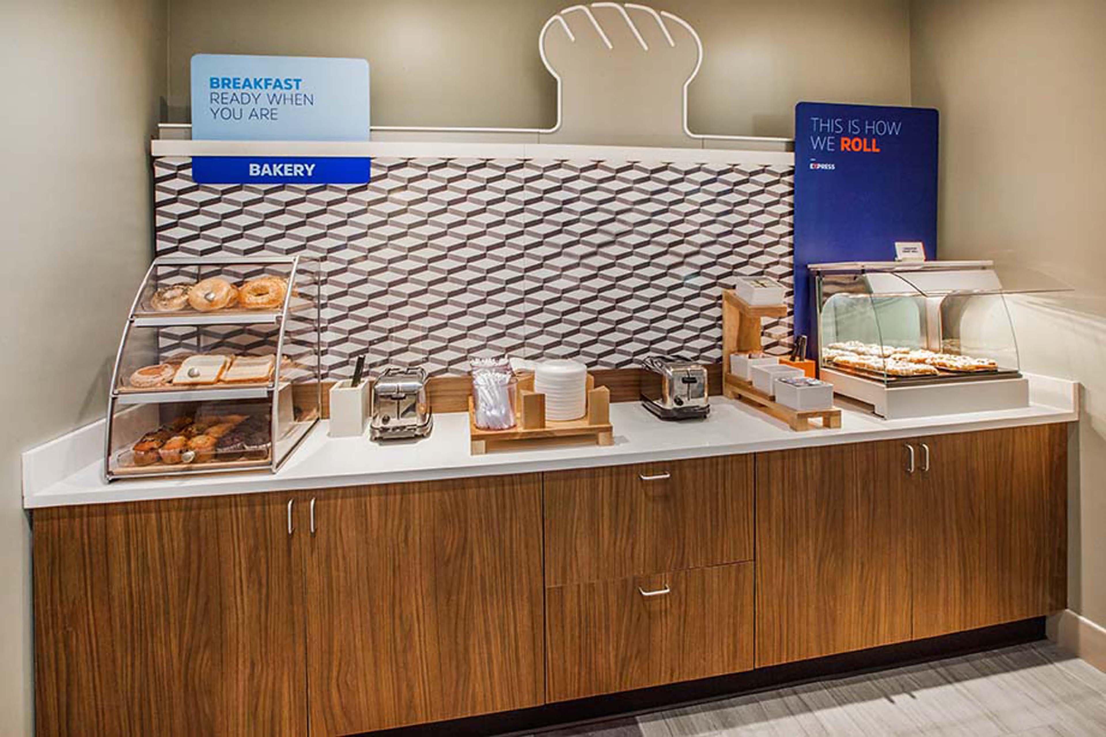 Hilton Garden Inn Colorado Springs Airport Екстер'єр фото