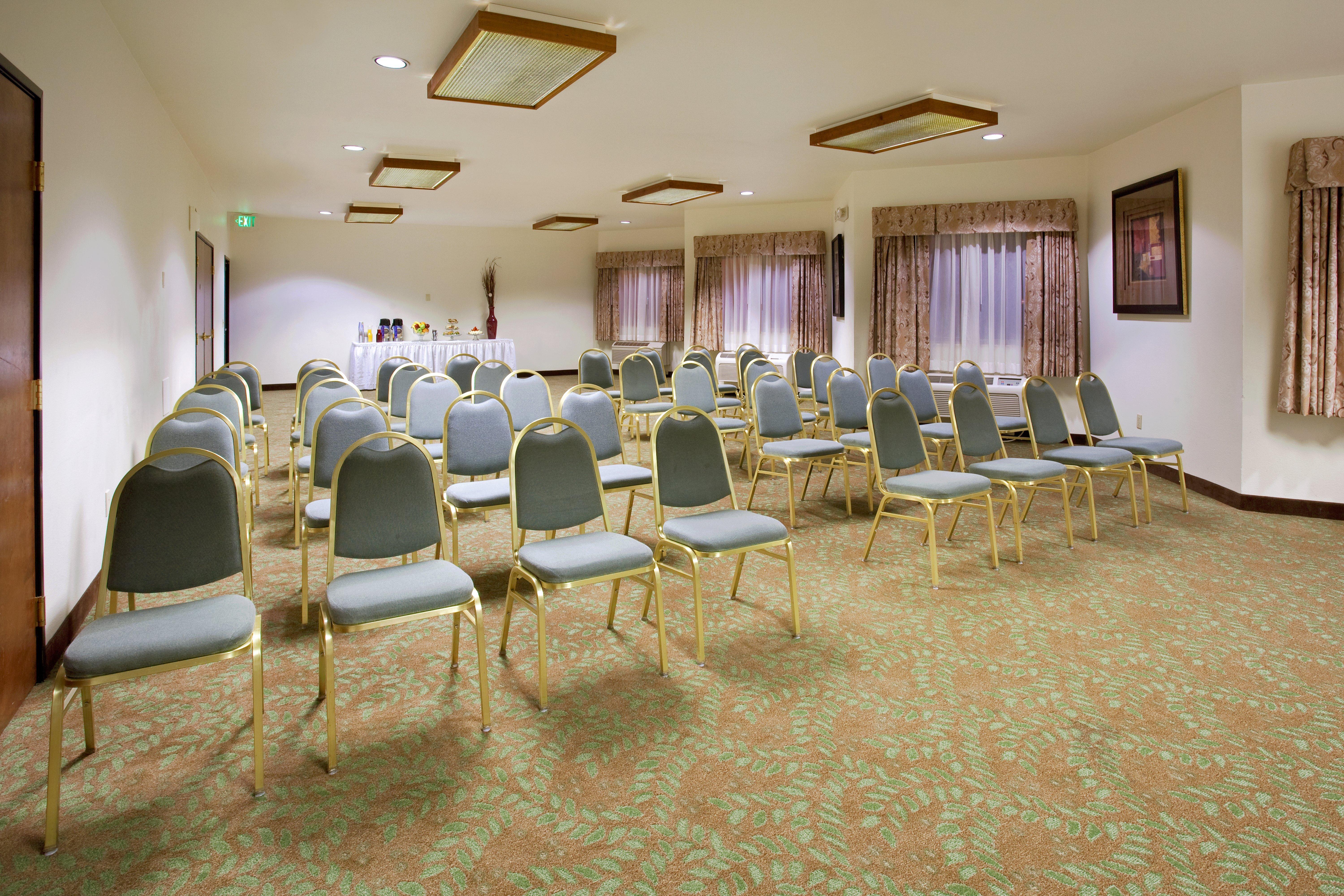 Hilton Garden Inn Colorado Springs Airport Екстер'єр фото