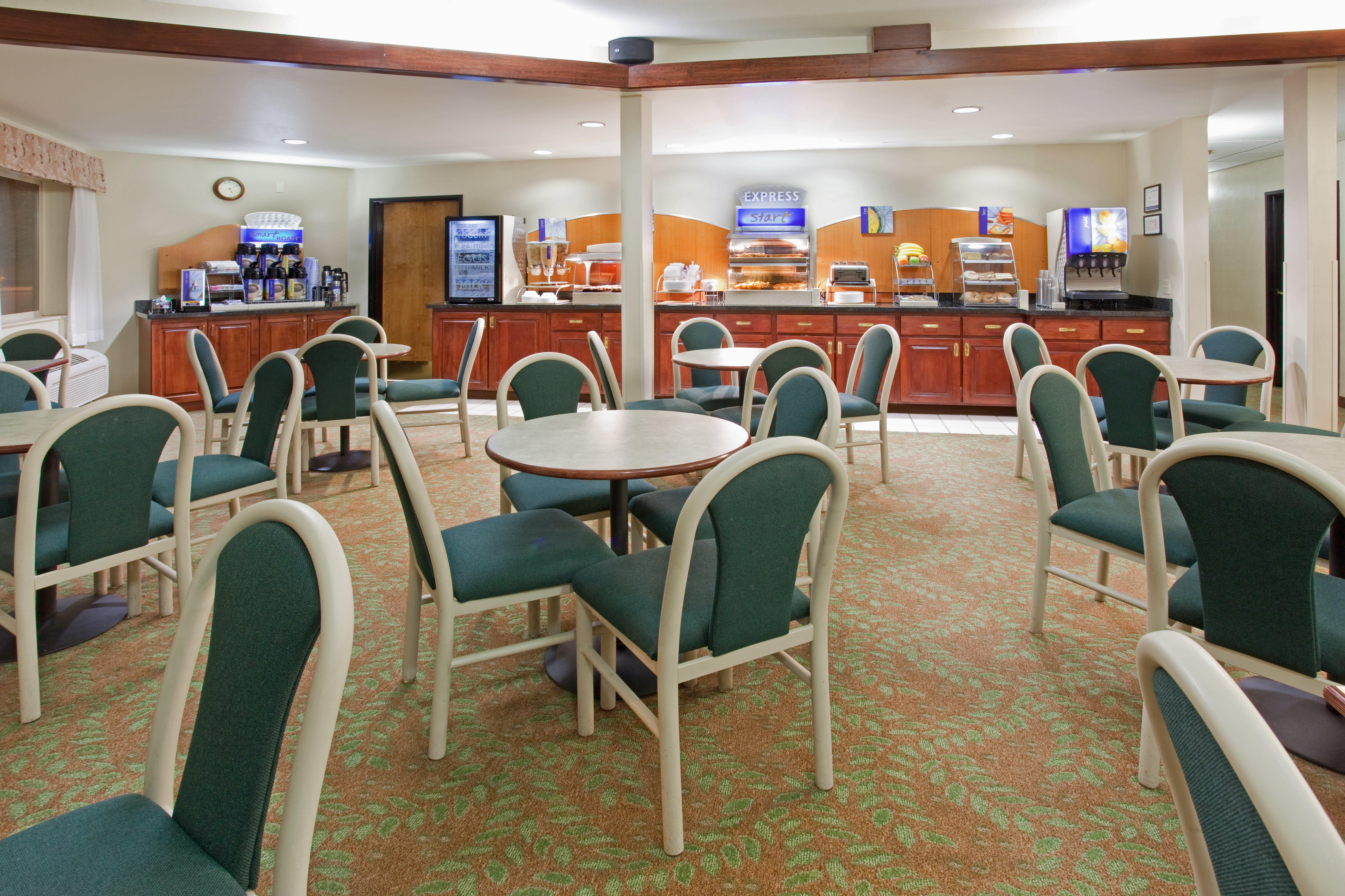 Hilton Garden Inn Colorado Springs Airport Екстер'єр фото