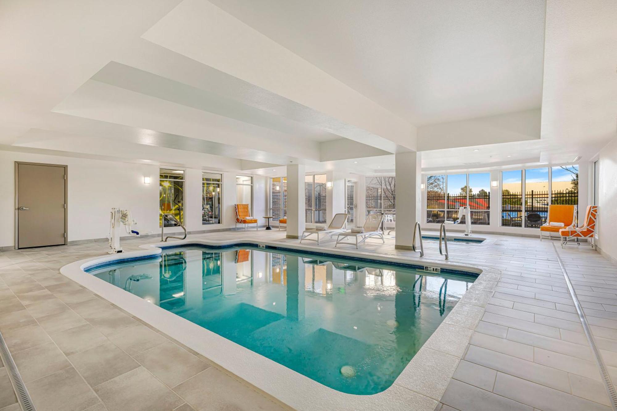 Hilton Garden Inn Colorado Springs Airport Екстер'єр фото
